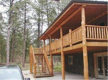 Trails End Lodge Кастер Экстерьер фото